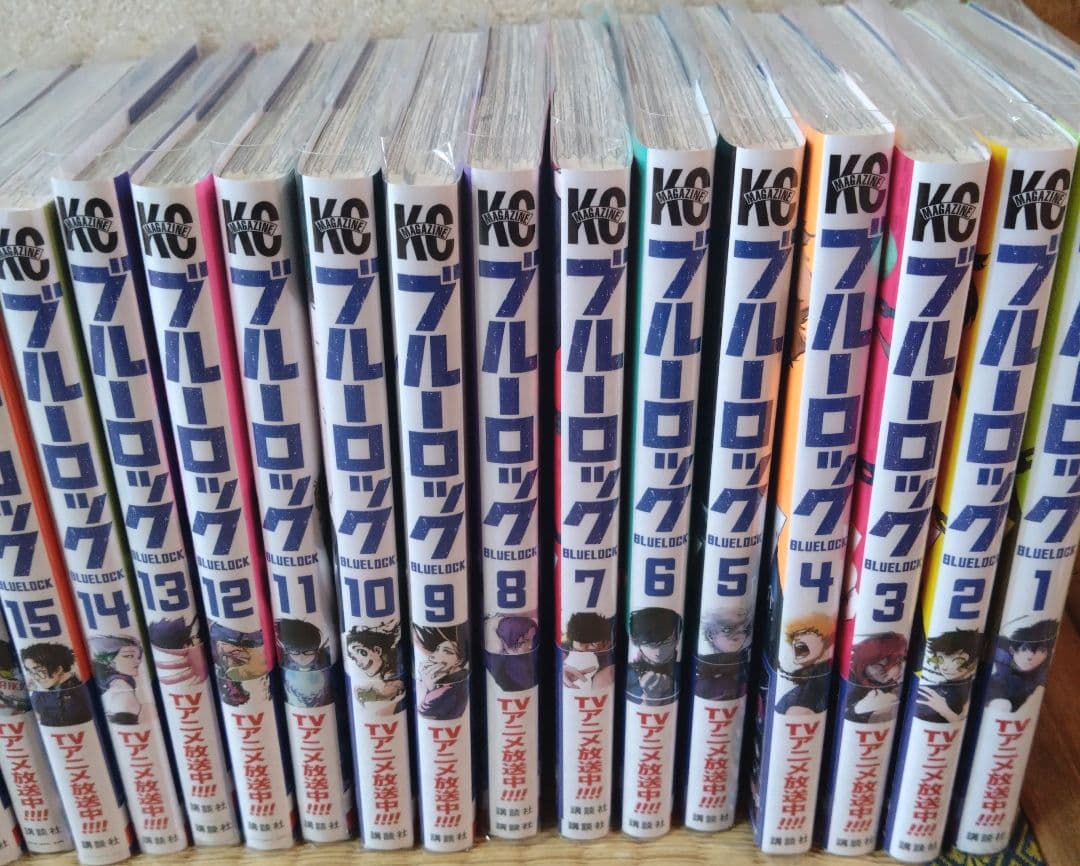 ブルーロック 1-32巻 EPISODE凪1-5巻 キャラブック まとめ売り