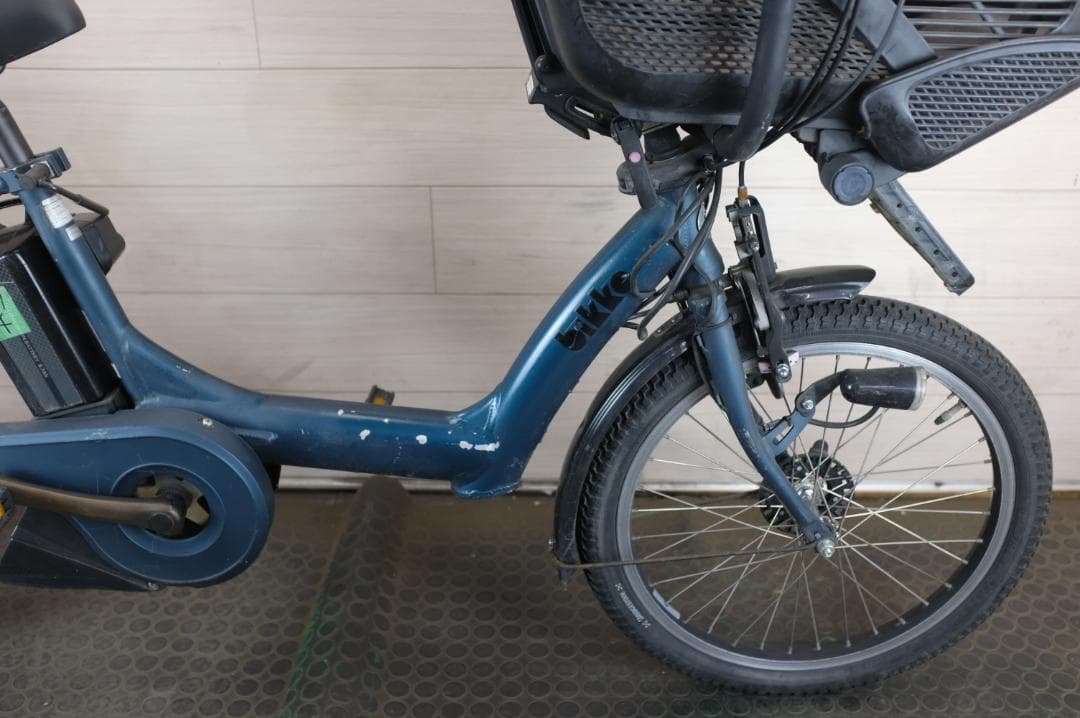 C*n様 BS　Bikke　20インチ3段　8.7Ah（4点灯）充電器あり
