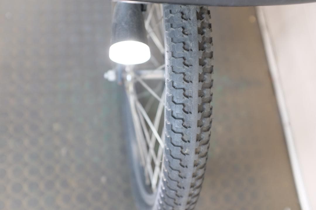 C*n様 BS　Bikke　20インチ3段　8.7Ah（4点灯）充電器あり