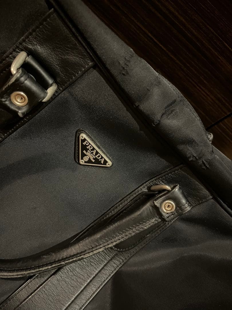 PRADA ブラックナイロンボストンバッグ