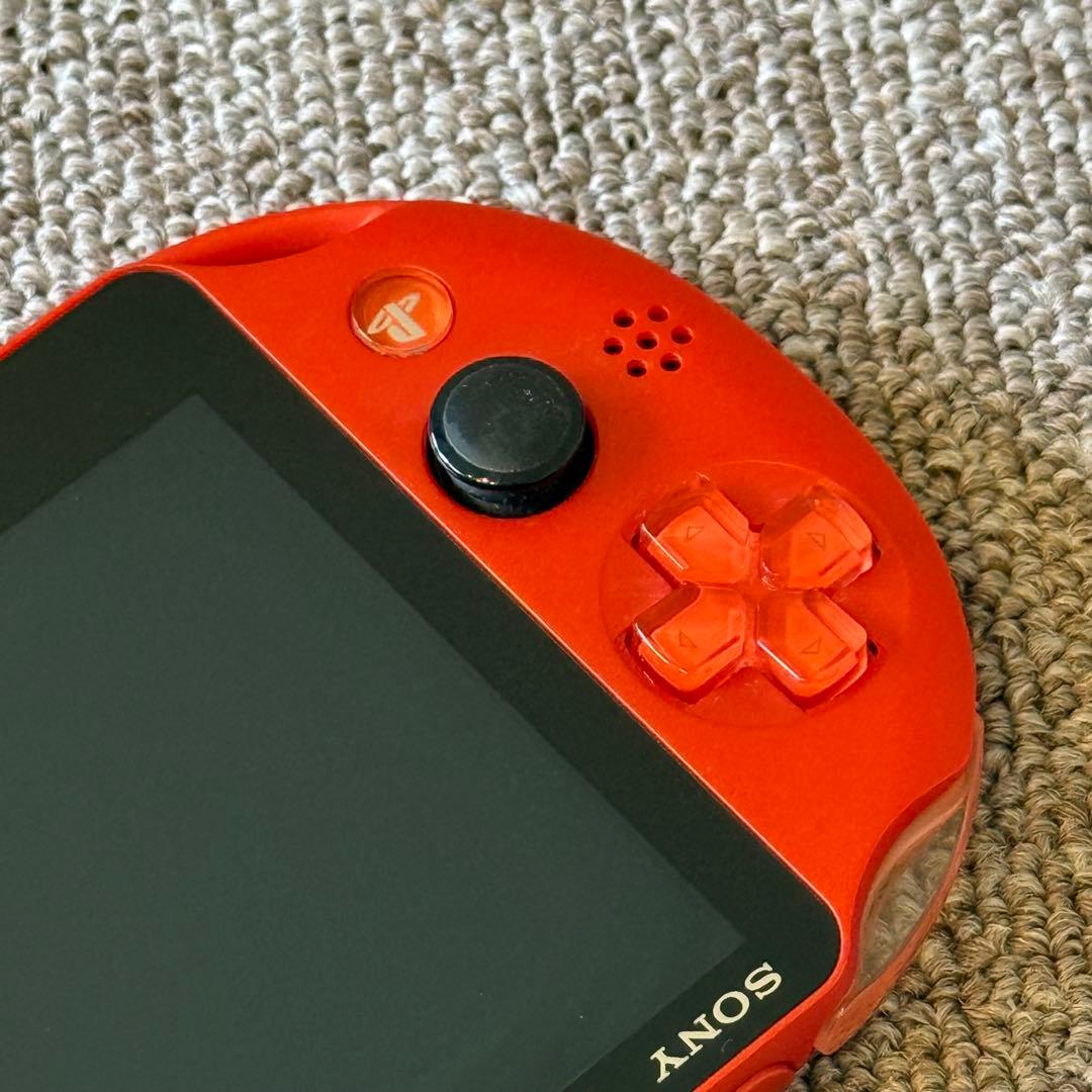 PSVITA PCH-2000 メタリックレッド 箱付き