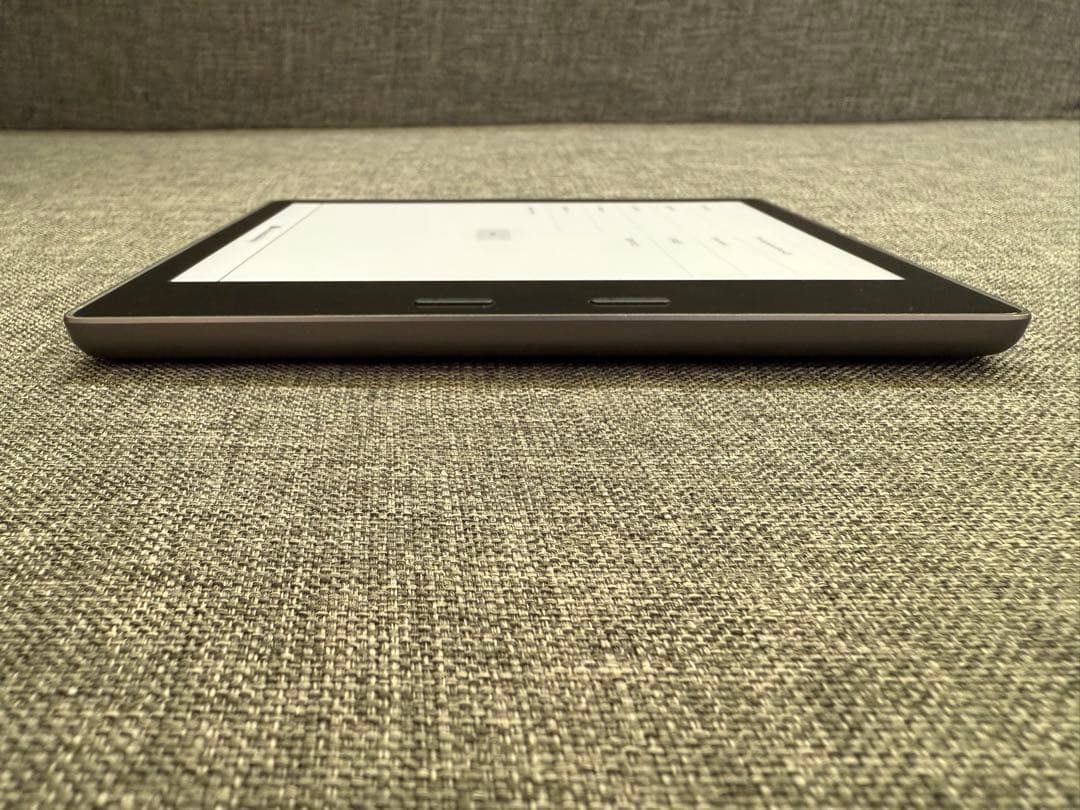 【美品】Kindle Oasis 8GB 広告なし + 純正ファブリックカバー