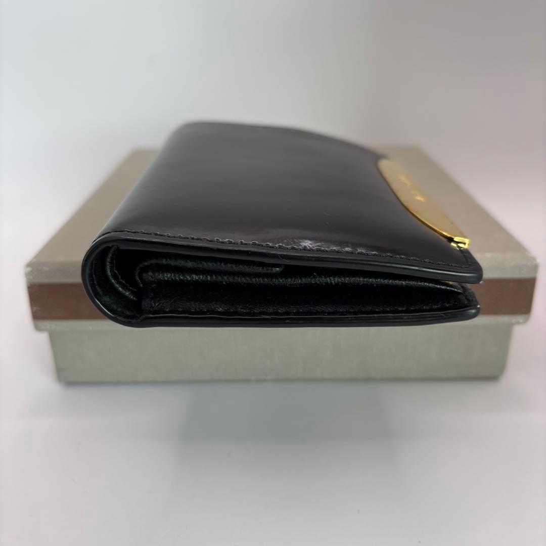 MARNI 二つ折り財布　ブラック　ゴールド　光沢　コンパクト　ウォレット　財布