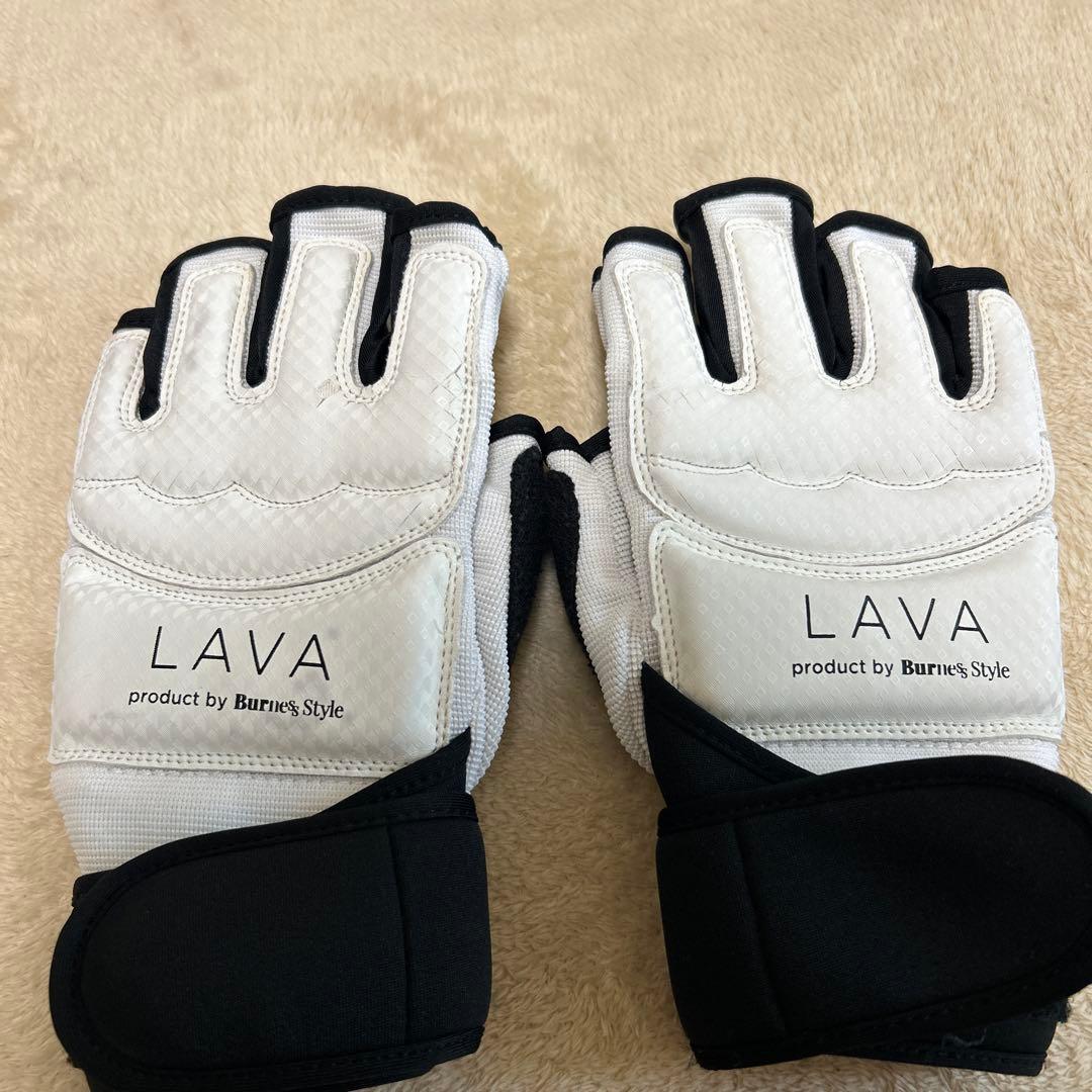 lava ボクシンググローブ