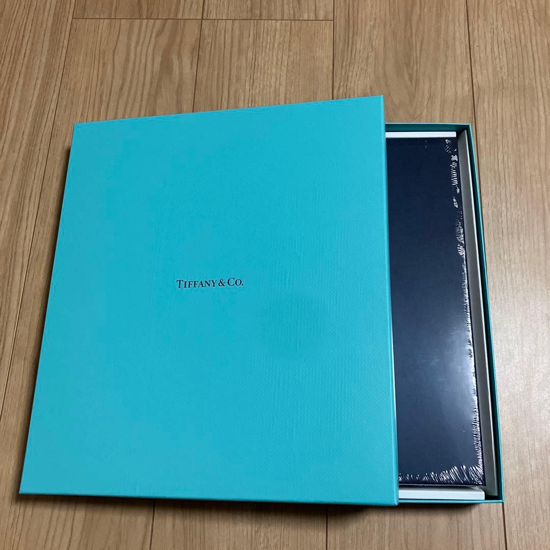TIFFANY Wonder アートブック　図録　未開封品