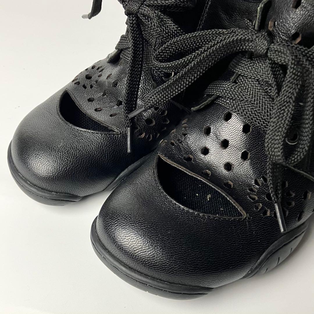 【未使用】SENSO UNICO t.b カットワーク　ショートブーツ　花柄　黒