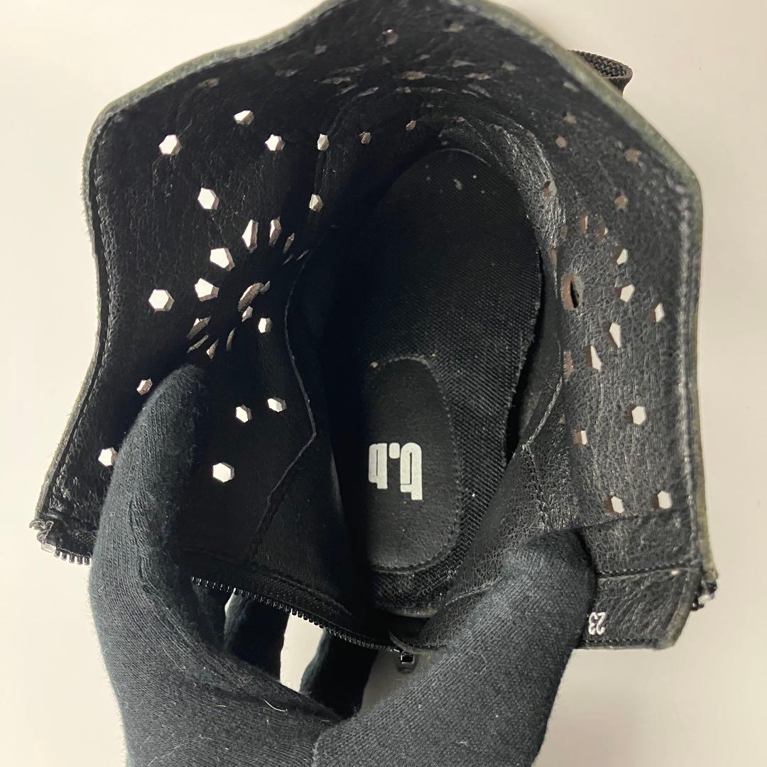 【未使用】SENSO UNICO t.b カットワーク　ショートブーツ　花柄　黒