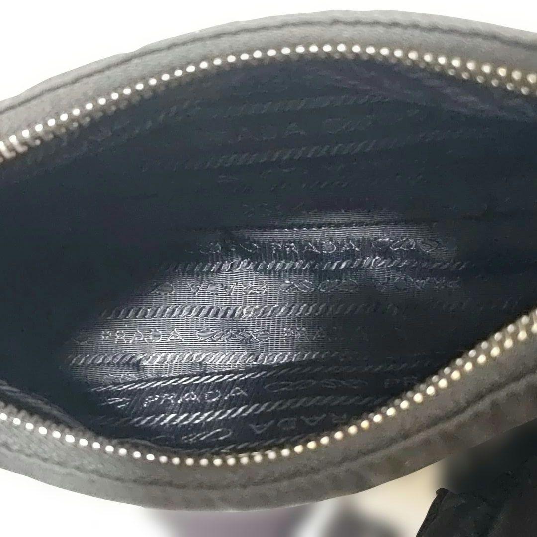 バッグ PRADA Re-Edition 2005 Re-Nylon