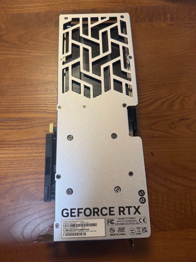 桜*花様 GEFORCE RTX 4070TI (モンスターハンターワイルズ動作