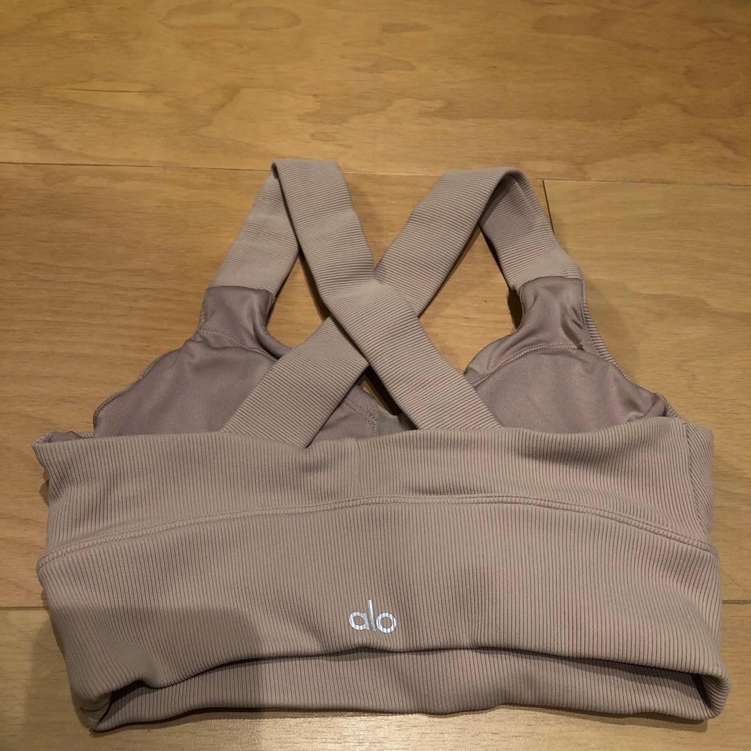 Aloyoga アロヨガ　emulatebra ブラトップ S
