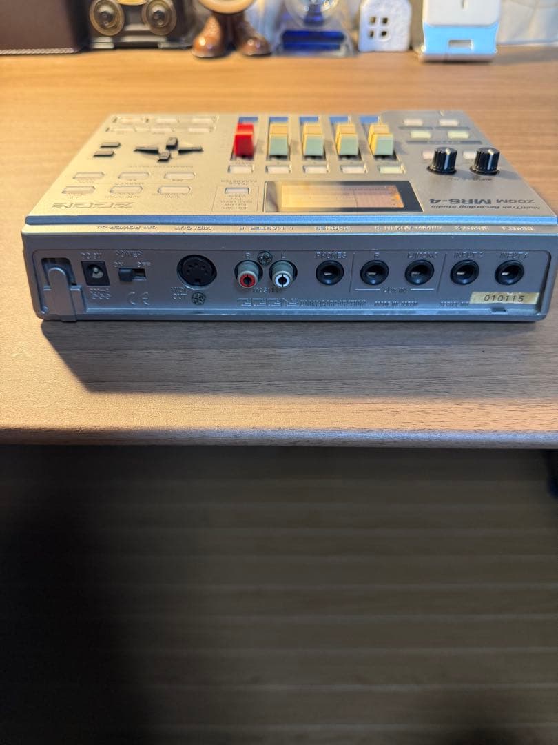 ZOOM デジタルレコーディングパック　MRS4 MRT3 ダイナミックマイク