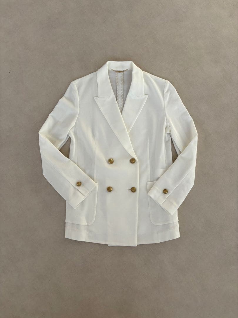 allureville【新品未使用】【定価:41,800円】ジャケット