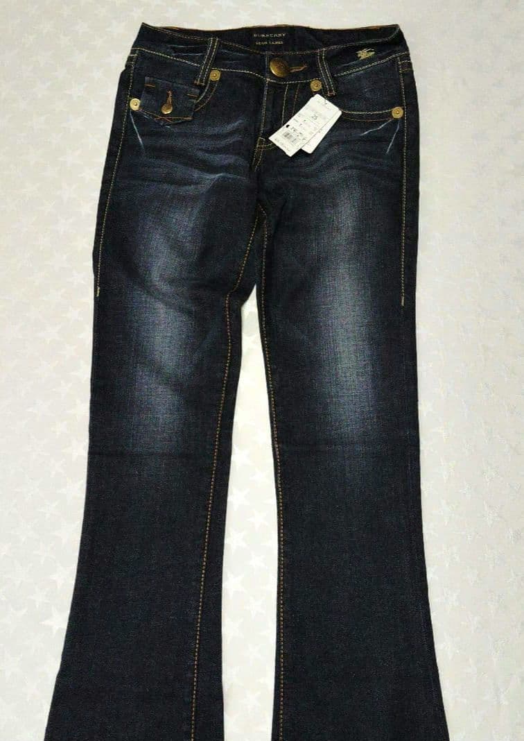 ありえる★BURBERRY★ダークブルースリムフィットデニム新品