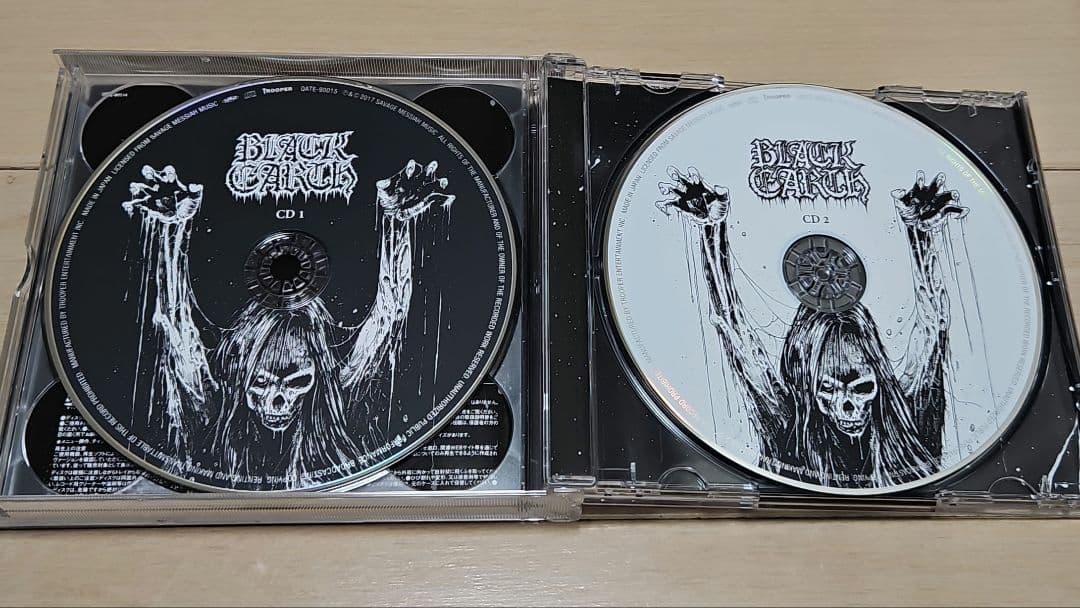 ブラック・アース/BLACK EARTH 2CD+DVD 20 YEARS OF