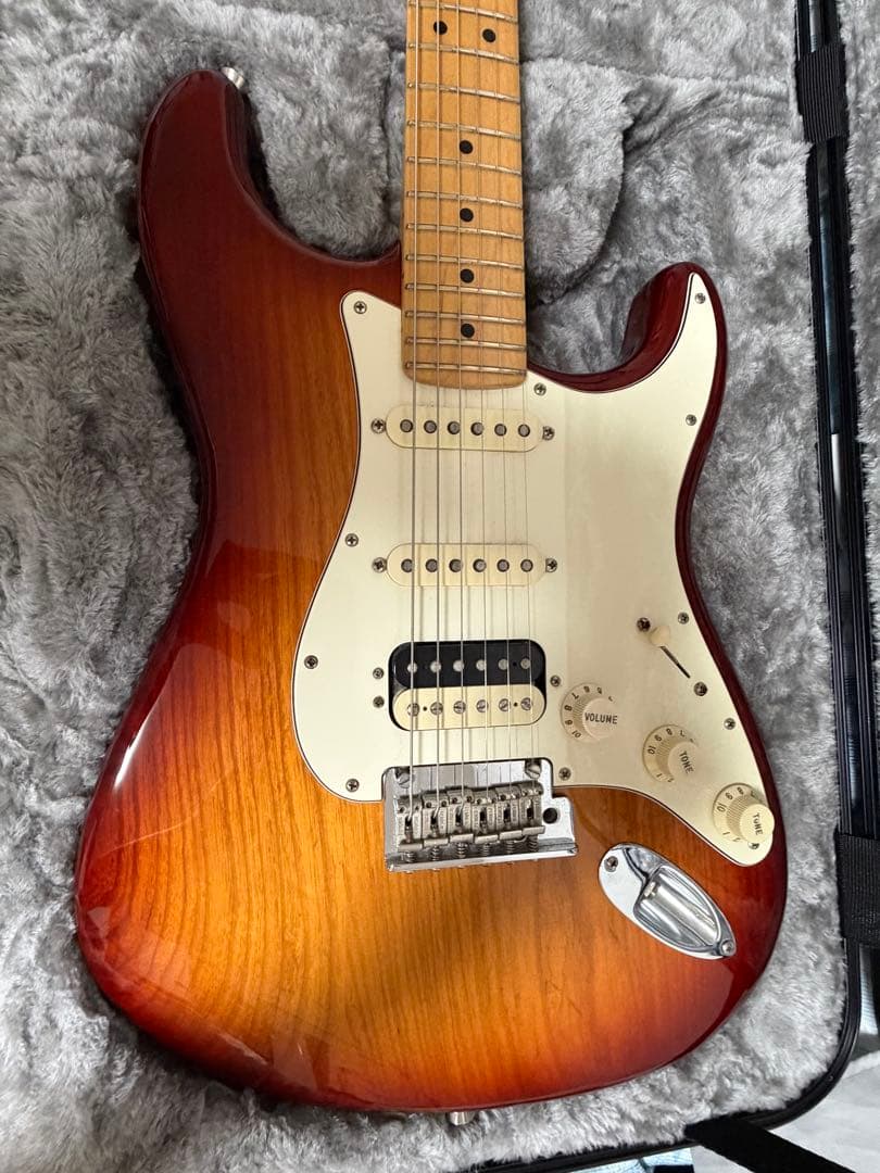 【廃盤】Fender USA American Pro Stratocaster