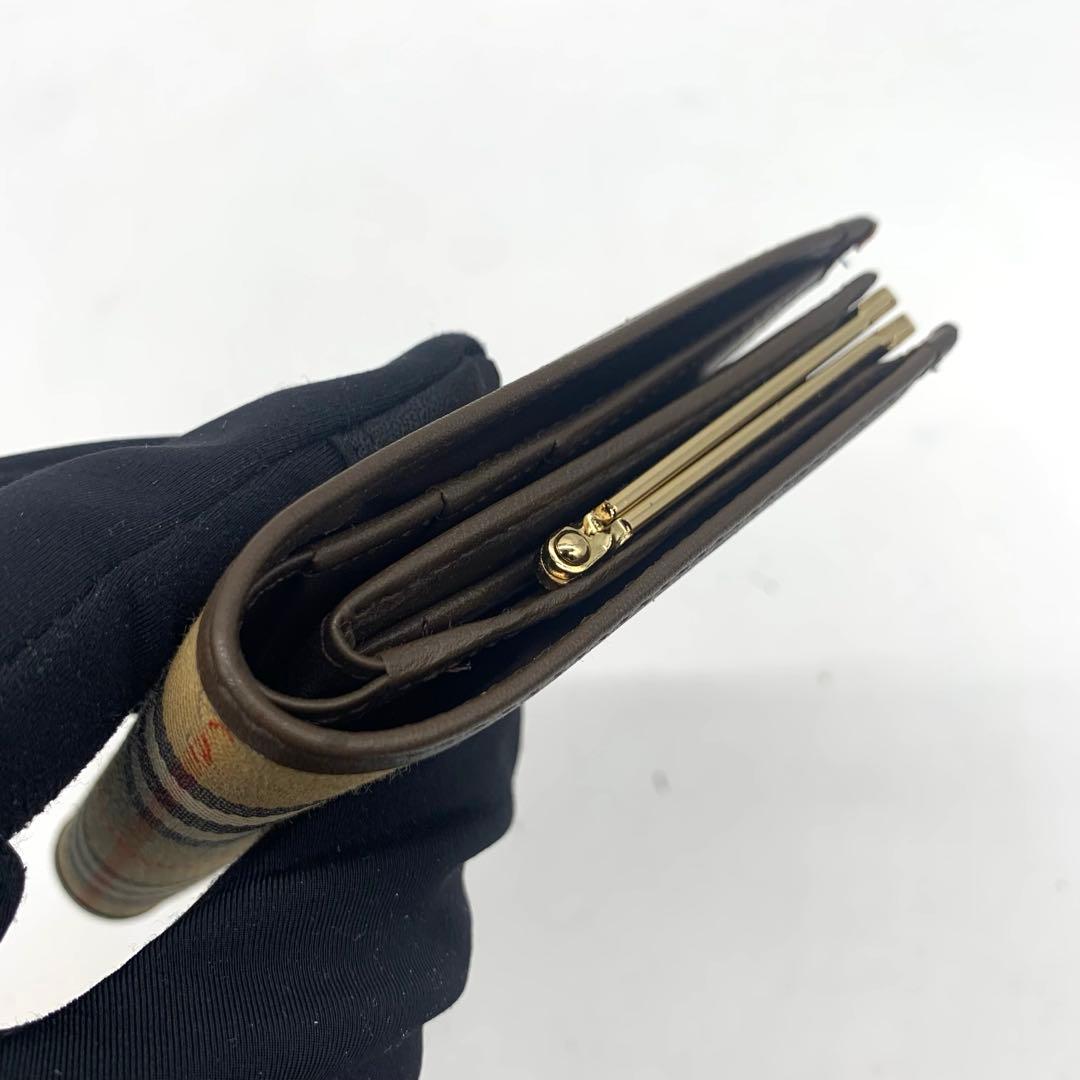 箱付き 美品 バーバリー ノバチェック二つ折り財布 がま口 コンパクト