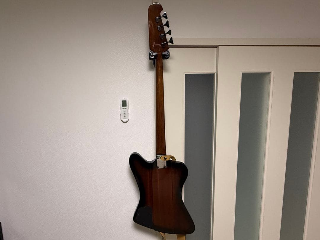 Epiphone Thunderbird エピフォン サンダーバード