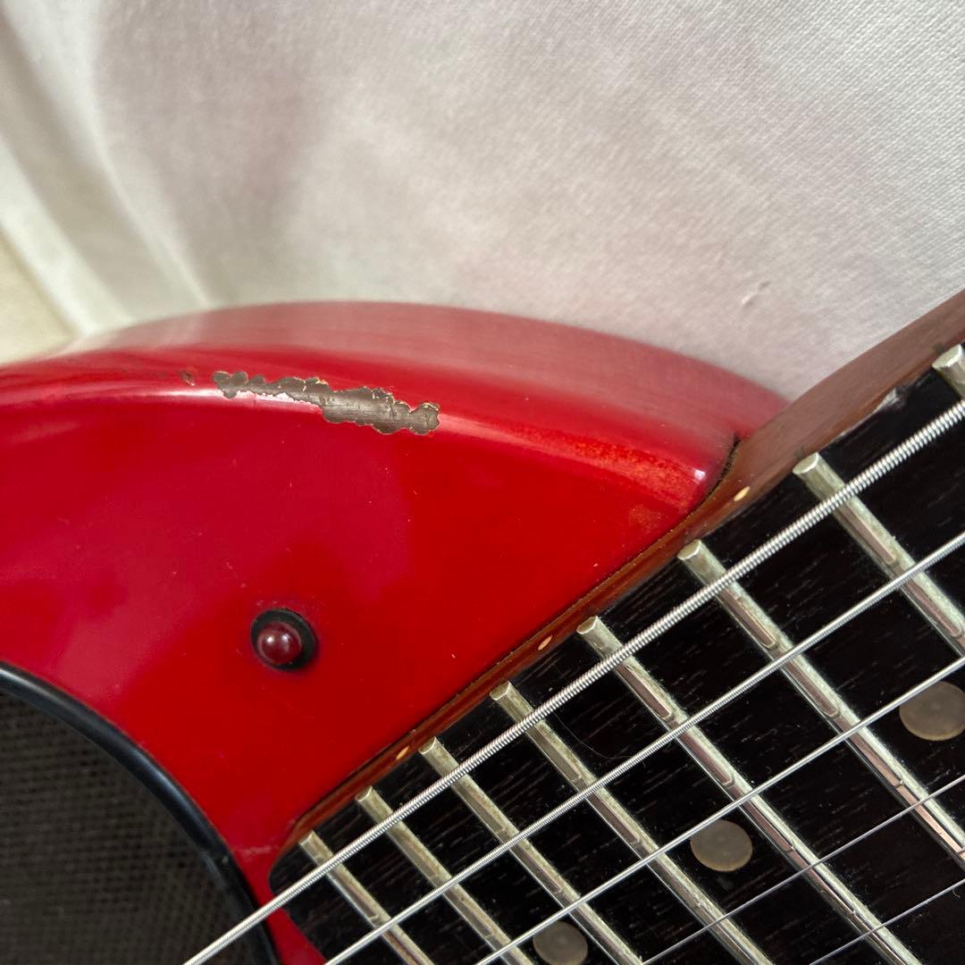 m*様 Fernandes zo-3 赤