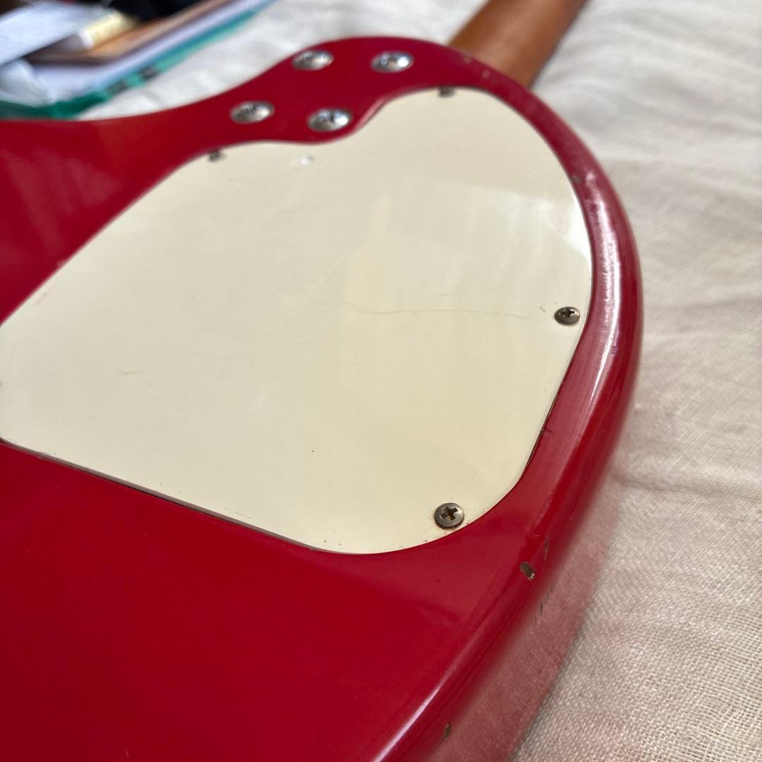 m*様 Fernandes zo-3 赤