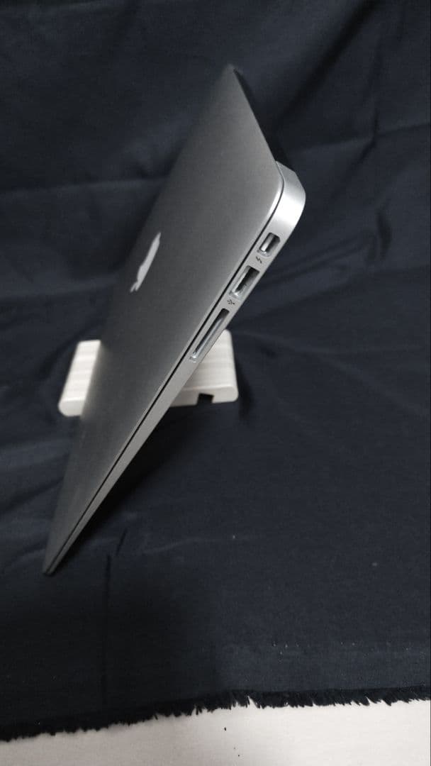 Apple MacBook Air 2017 A1466 ジャンク品
