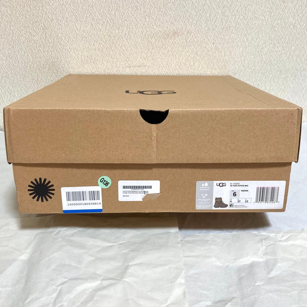 靴 [UGG] W YOSE PUFFER MID  Boot