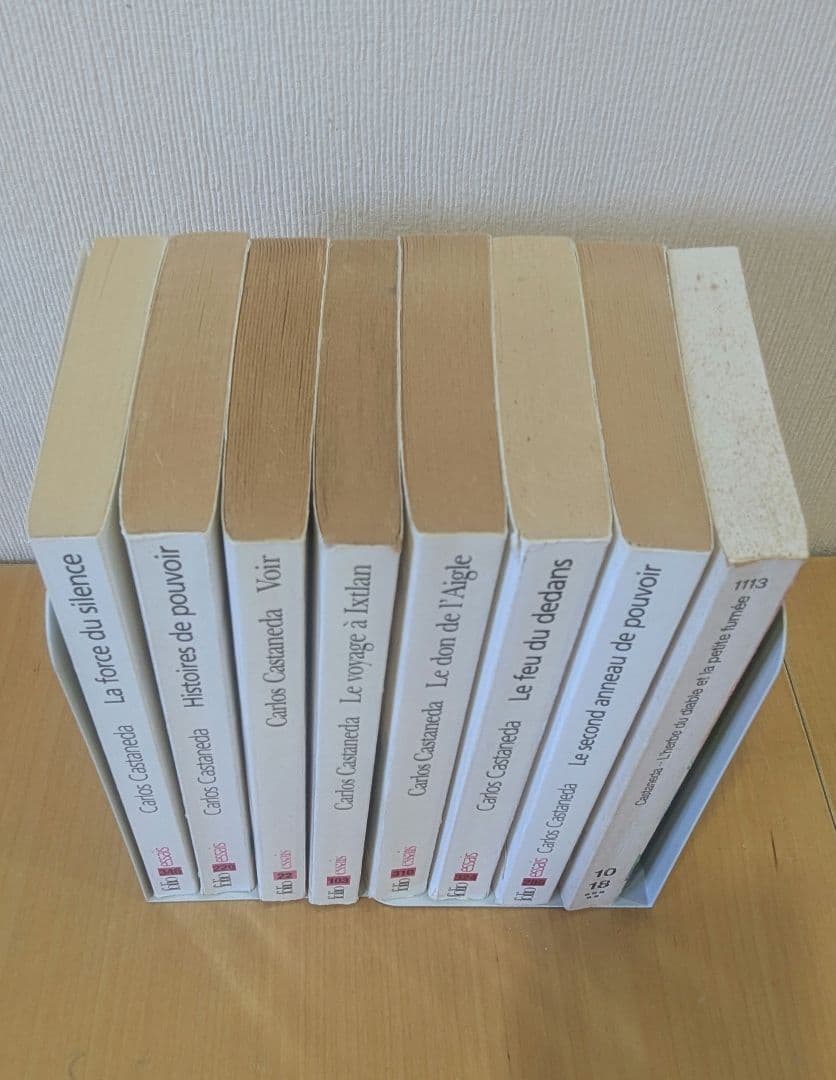 Carlos Castaneda フランス語著作 8冊セット