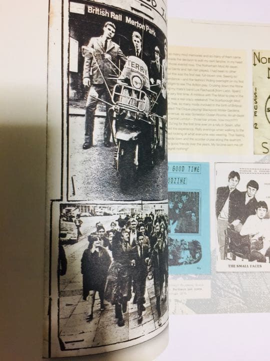 Mod Zines 洋書新品 大型本ソフトカバー
