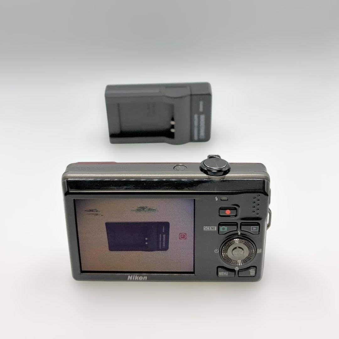 ニコン　Nikon COOLPIX S6000 レッド