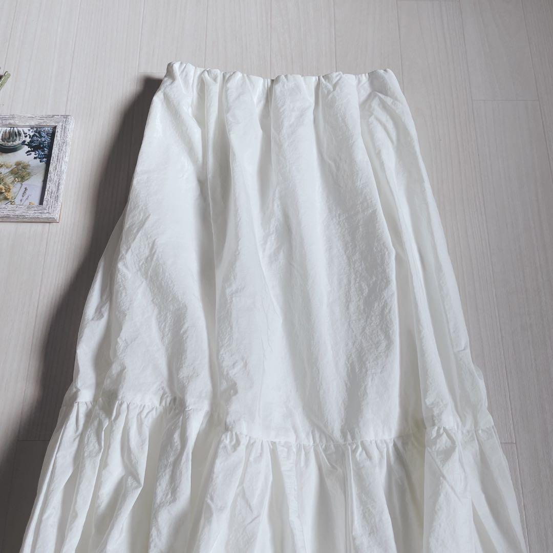 ♢【美品】emmi エミ ティアードスカート ホワイト ロング丈 フレア 日本製