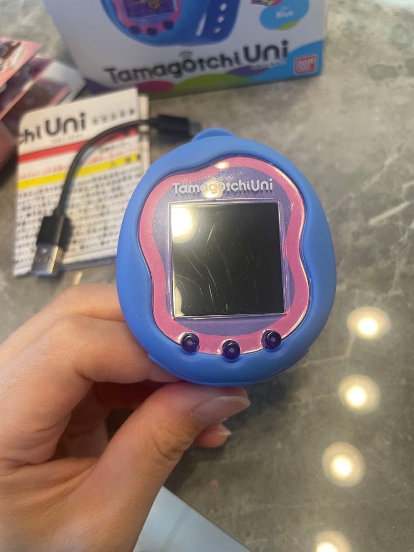 Tamagotchi Uni ブルー