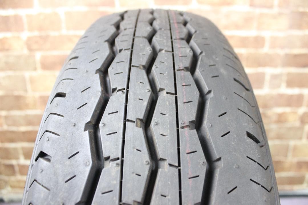 【2025年製】新車外し・BS 195/80R15 ハイエース等・車検対応２３６
