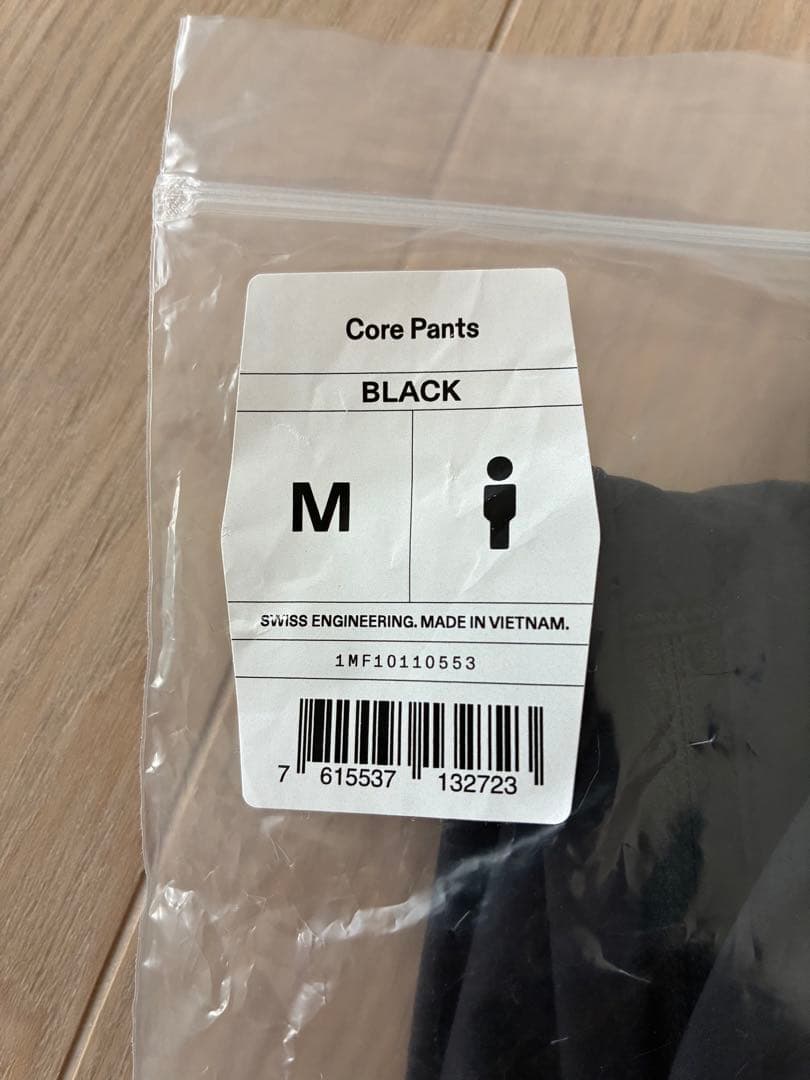 新品未使用 ON Core Pants コアパンツ