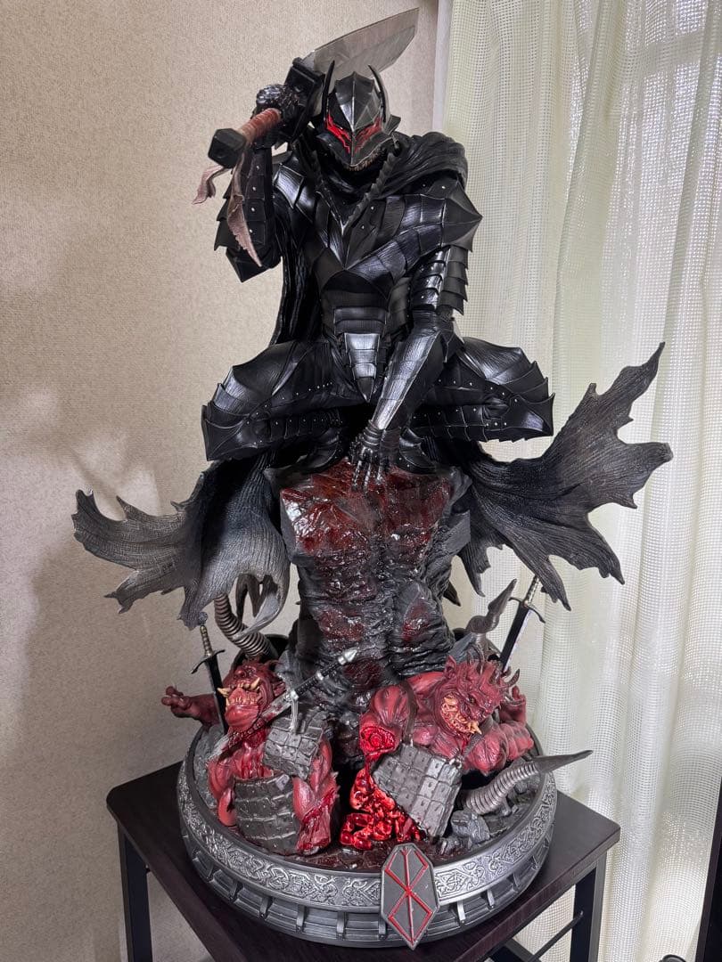 ガッツ(狂戦士の甲冑) スタチュー