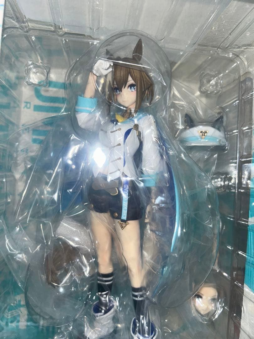 ウマ娘　シュヴァルグラン　勝負服フィギュア