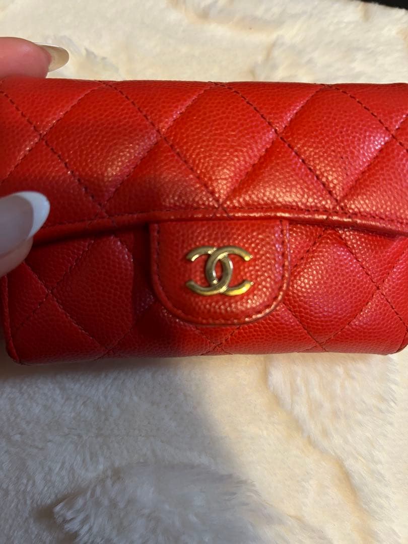 CHANEL 二つ折り財布 レッド