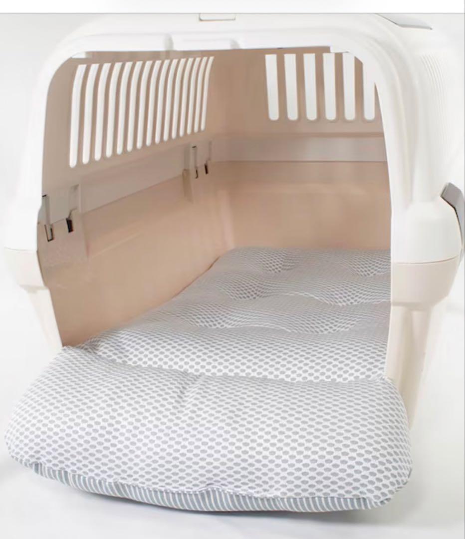 いなこ【美品】Helen's クレートクッション iCOLD 2枚
