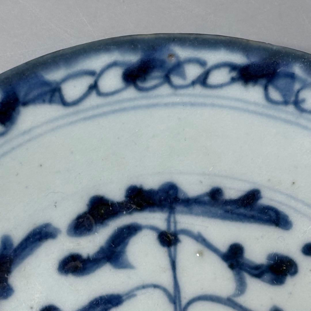 清代中期　青花勾連　染付魚文皿　中国美術　時代物 骨董品　古染付　時代あり
