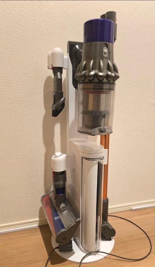 Dyson V10 SV12 スタンド付き 動作確認済み コードレス掃除機