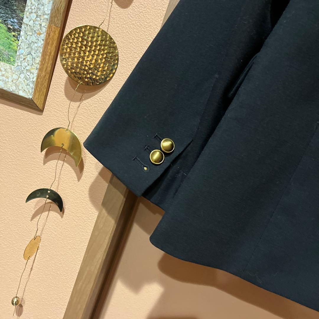 【美品】MilaOwen 金釦ダブルブレストブレザー　黒1