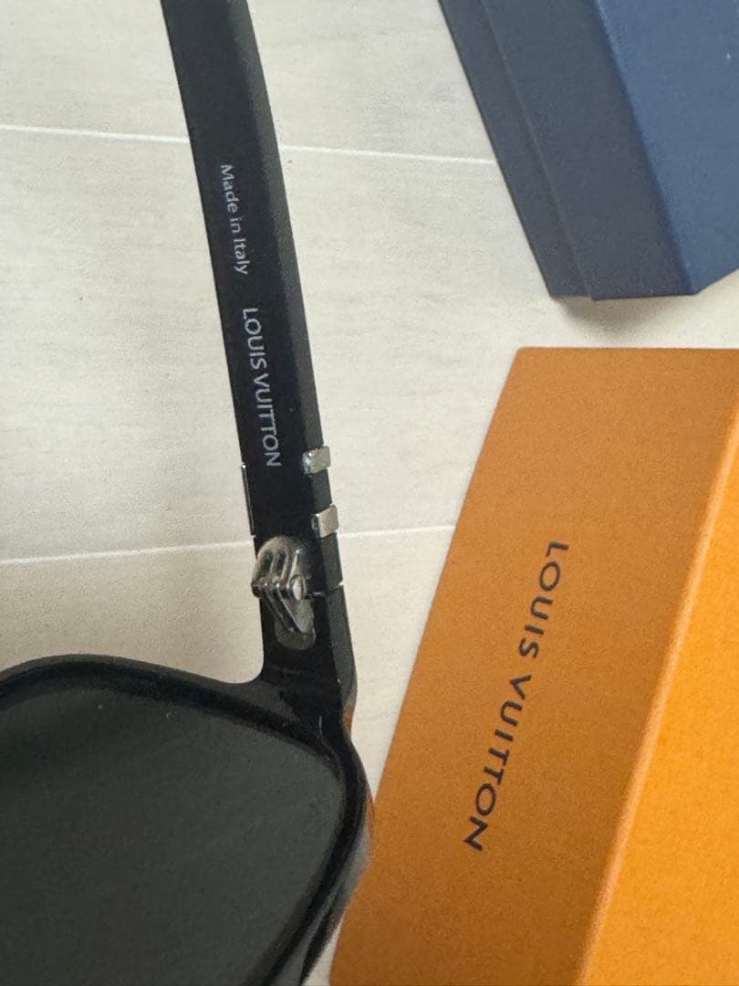 ルイヴィトン LOUIS VUITTON ヒットパイロット Z2866U