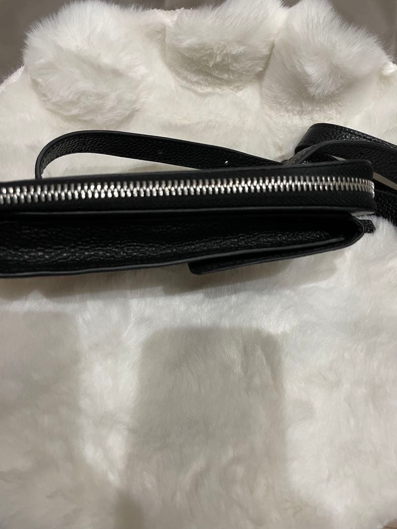 ear PAPILLONNER シンプルモバイルウォレットショルダーバッグ
