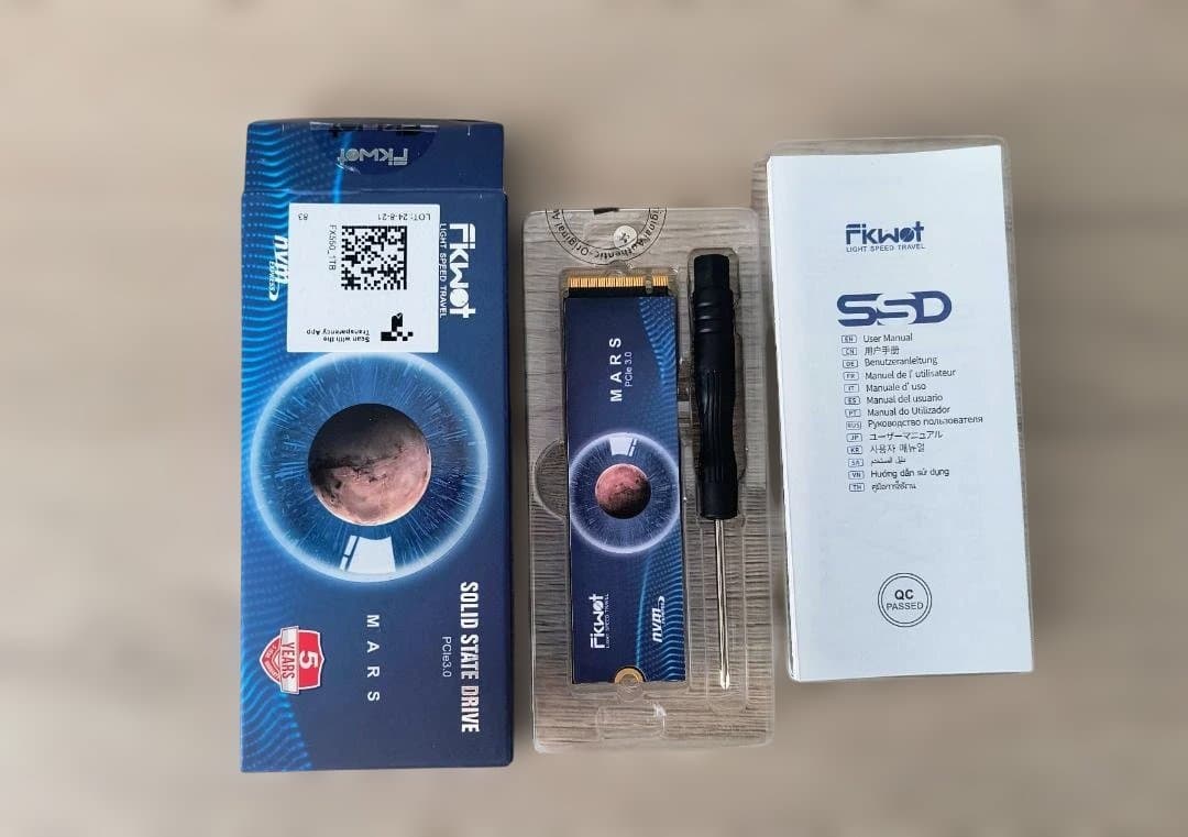 内蔵型SSD Fikwot FX550 1TB NVMe SSD