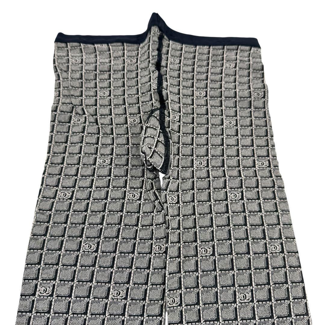 美品 CHANEL シャネル タイツ ストッキング ココマーク 総柄