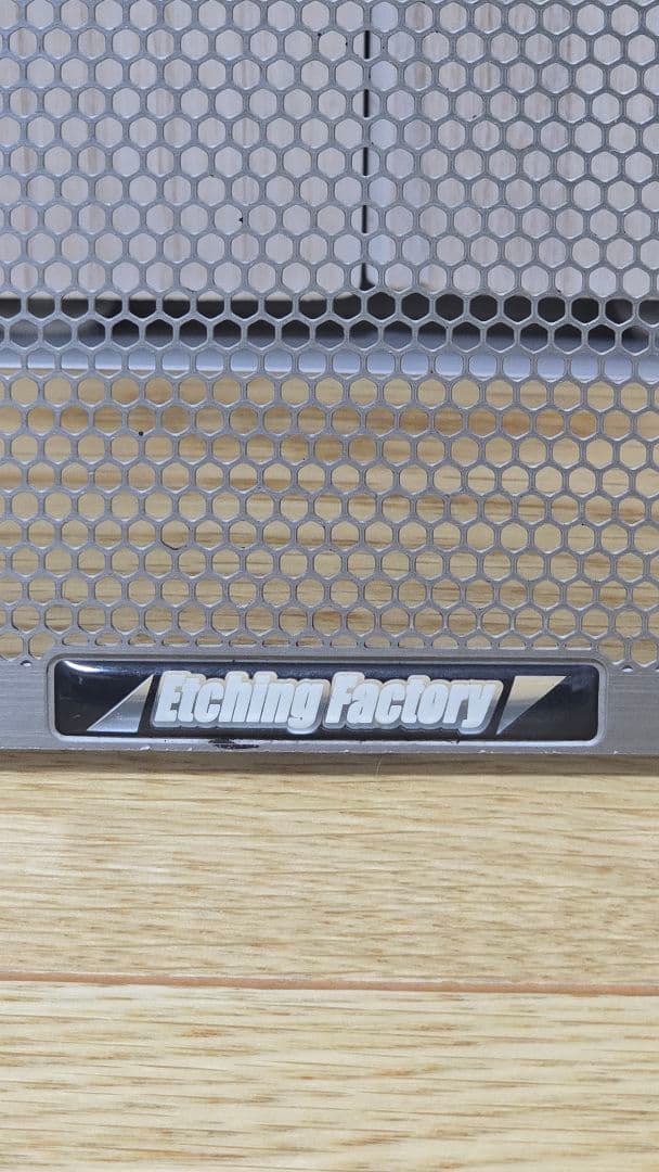 ZRX1200DAEG用　メッシュコアガード　エッチングファクトリー　ダエグ