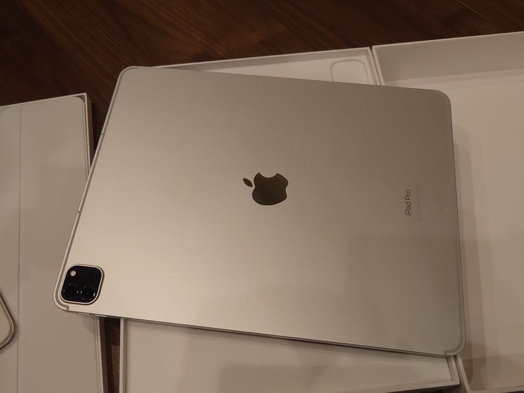 iPad Pro 12.9 6世代 512GB Wi-Fi＆cellular