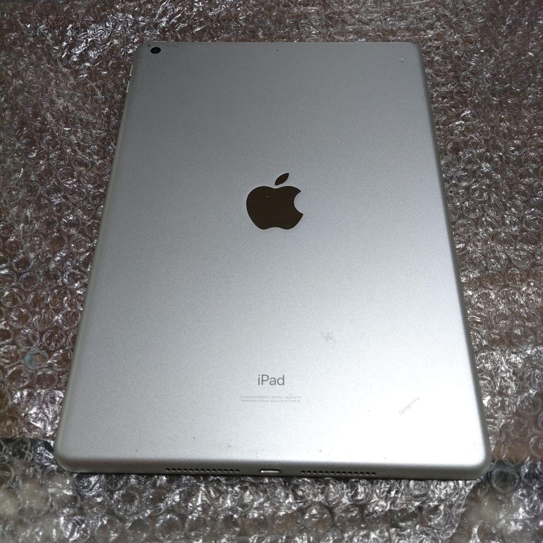 iPad 第7世代 MW752J/A 一部割れあり　管理ナンバー1802