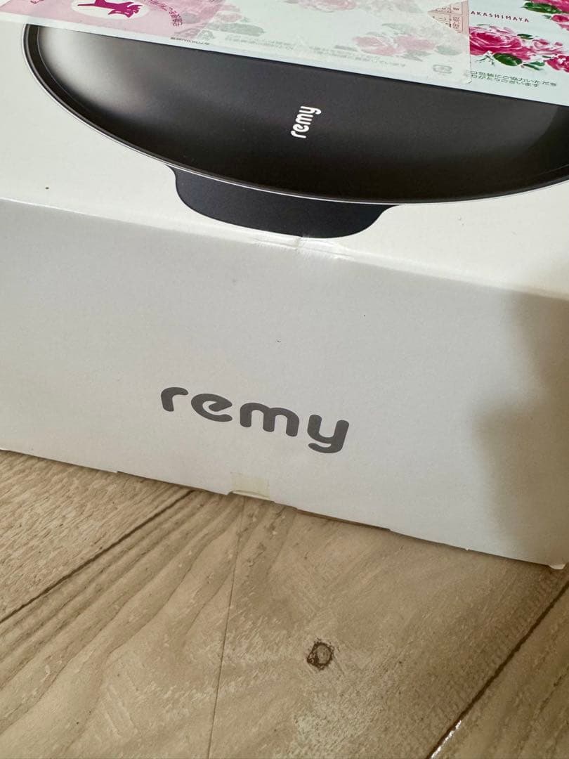 簡易クッション梱包値段！新品！remy レミパンプラス フライパン ネイビー