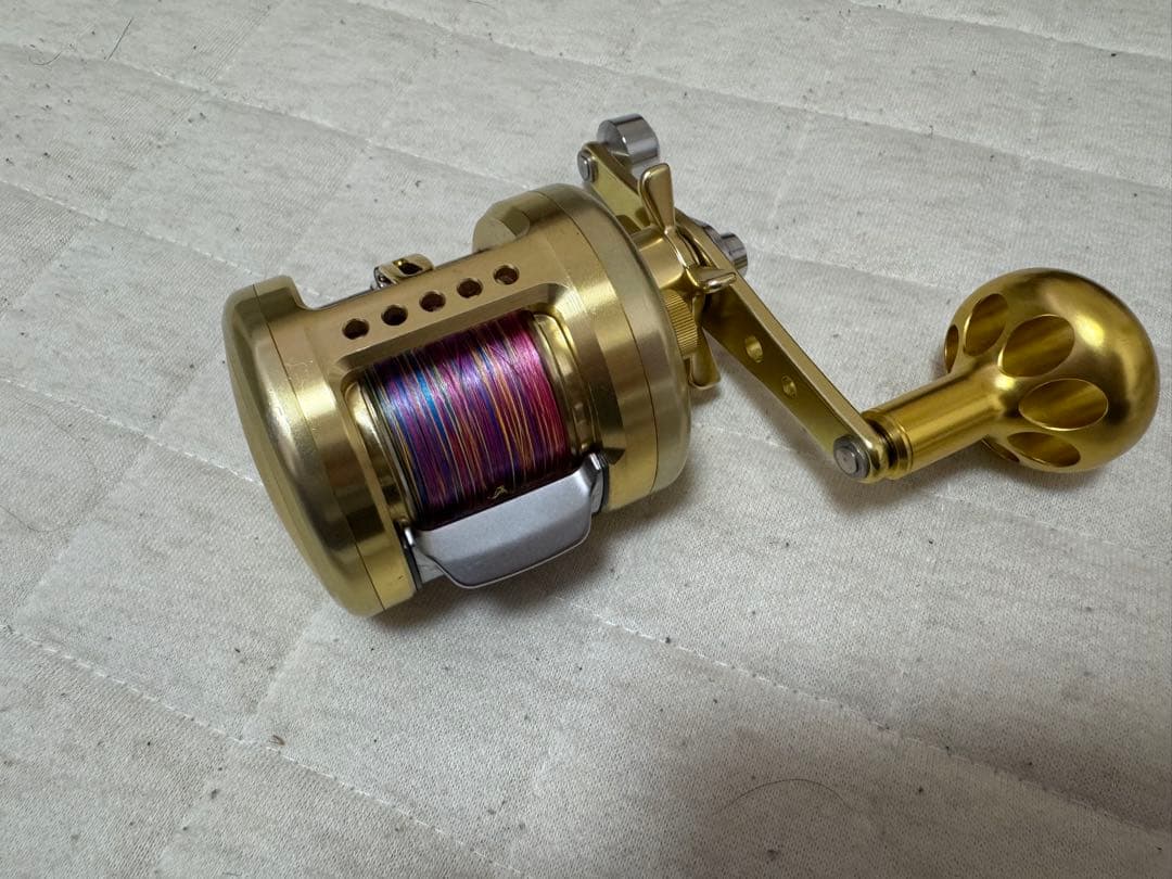 さ*ぎ様 ダイワ　Daiwa 250SF タイラバ 両軸リール