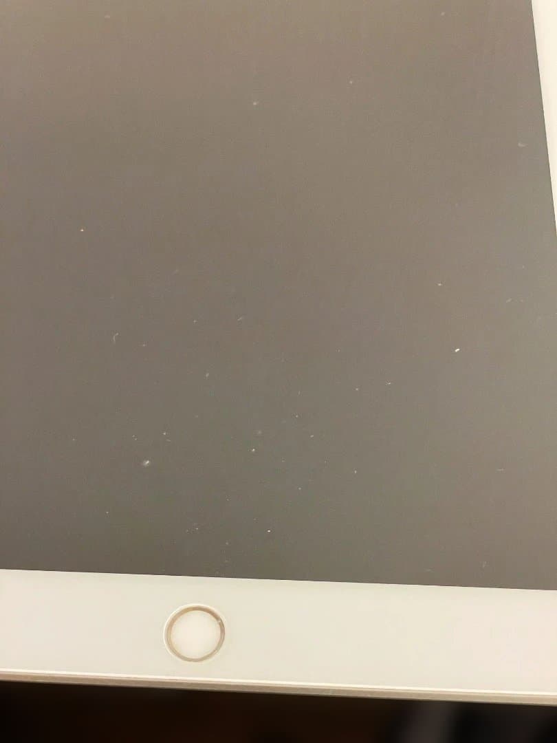 Apple ipad 第５世代128GB 白
