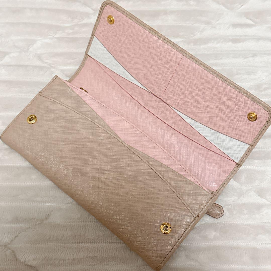 PRADA サフィアーノレザー 長財布 ベージュ